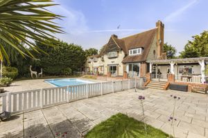 Photo 15- click for photo gallery